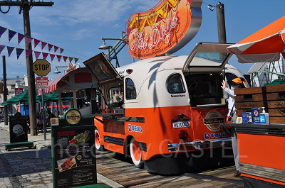 ユニバーサルマーケット