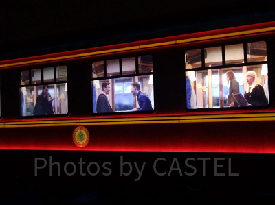 ユニバーサルスペクタクルナイトパレードのホグワーツ特急／USJ