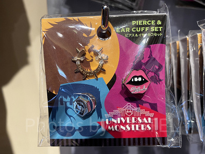 ユニバハロウィン2022グッズ:ピアス&イヤーカフセット