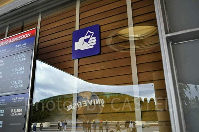 ユニバーサルスタジオジャパンのチケットブース