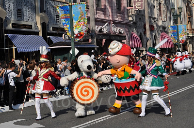 USJのクリスマスパレードUSJのクリスマスパレード