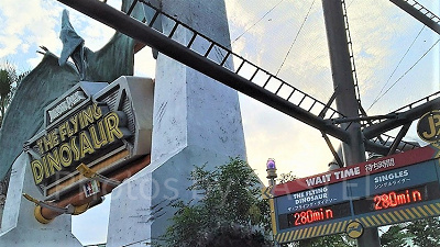 USJのフライングダイナソー入り口