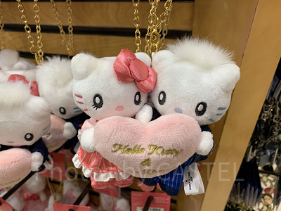 USJ】カップル向けペアグッズ20選！パートナーとお揃いにできる  