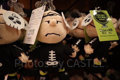 USJハロウィン/チャーリーブラウンのぬいぐるみキーチェーン