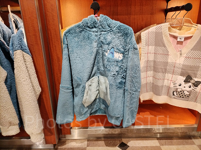 USJ冬グッズ:ジョーズのボアパーカー