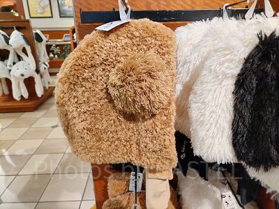 USJ冬グッズ:ティムのボンボン付きボアキャップ