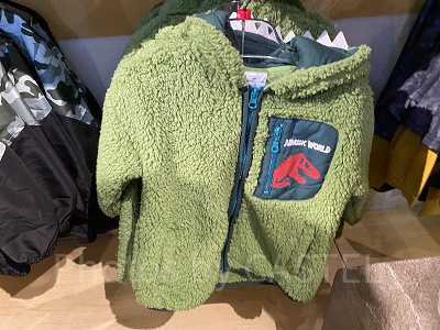 USJ冬グッズ/ジュラシックワールドのボアジャンパー(キッズサイズ)