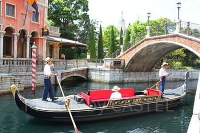 ヴェネツィアン・ゴンドラ