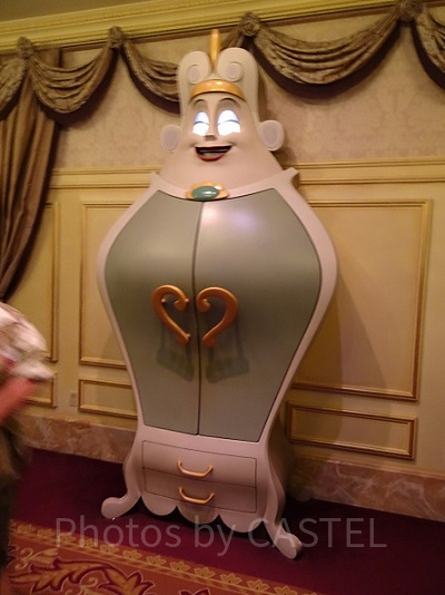 ワードローブ(タンス夫人)