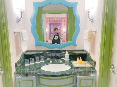 宿泊レポ】ディズニーランドホテル「アリスルーム」に泊まってみた