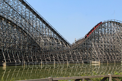 水上木製コースターレジーナ