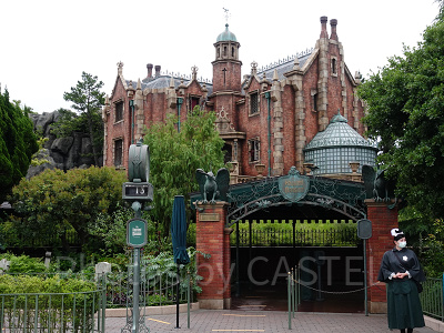 ディズニーランドのホーンテッドマンション