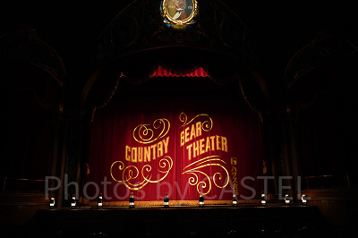 見やすい席はどこ？