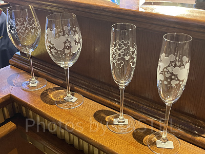 2026】ディズニーのガラスグッズ26選！ガラスの靴・グラス・雑貨等