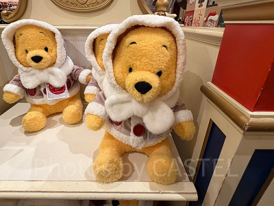 プーさんぬいぐるみ(クリスマスグッズ2025)