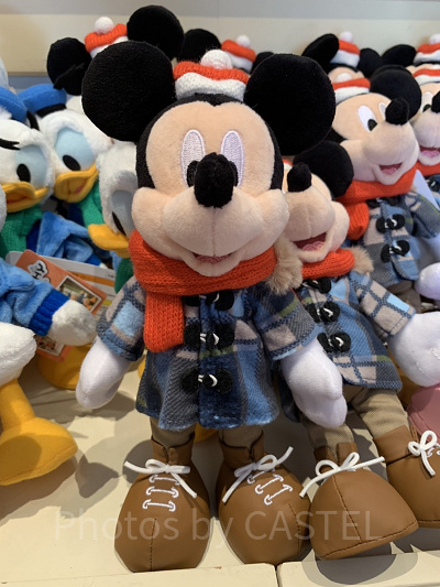 冬版ミッキーのポージープラッシー(ぬいぐるみ)