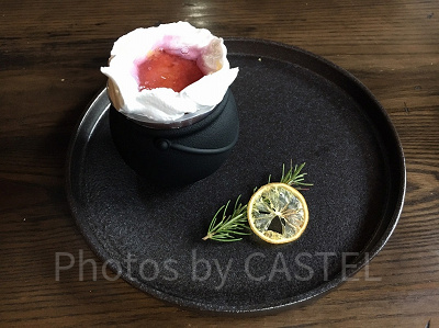 魔女鍋のレモンケーキ