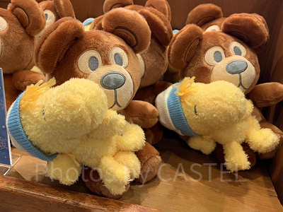 ウッドストックとくまのぬいぐるみ（USJクリスマスグッズ2023）