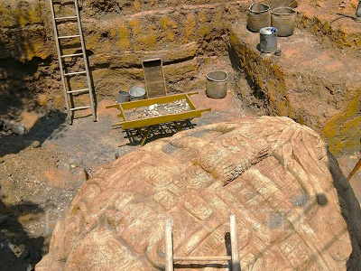 ユカタン・ベースキャンプ・グリル:発掘現場