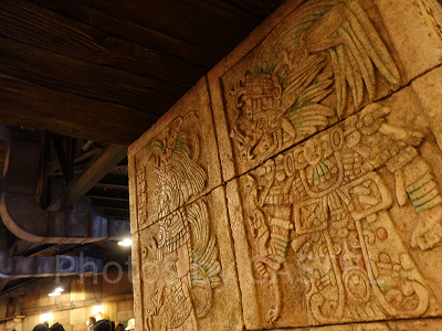 ユカタン・ベースキャンプ・グリル:内装