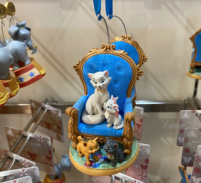 サイズ Disney おしゃれキャット ディズニーストア 海外 オーナメント フィギュア マリー 猫の通販 By さくら S Shop プロフィール必読お願いします ディズニーならラクマ ネクタイが