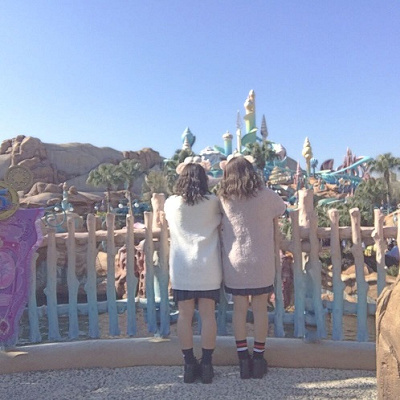 ディズニーの服装 春夏秋冬別コーデ 持ち物 おすすめファッショングッズも ディズニーの服装 春夏秋冬別コーデ 持ち物 おすすめファッショングッズも