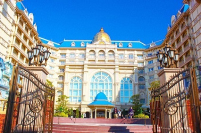 ディズニーランドホテルの駐車場情報 アクセス 料金 営業時間まとめ 車中泊はok