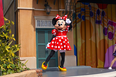 22 ジャンボリミッキー徹底解説 内容 振り付け 開催場所 鑑賞レポート ランドとシーのショーの違いは