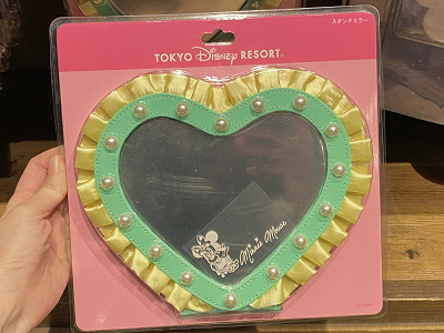 ミニーの家がモチーフ コスメやミラーなどのグッズ全商品まとめ 値段と販売場所も ミニーの家がモチーフ コスメやミラーなどのグッズ全商品まとめ 値段と販売場所も