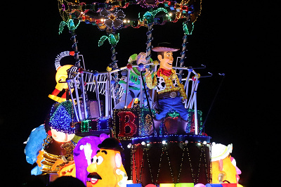 エレクトリカルパレード 登場フロート キャラクターの順番まとめ