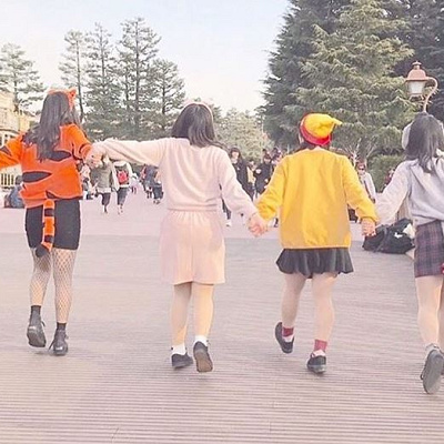 100エーカーの森（プーさん、ピグレット、ティガー、イーヨー）