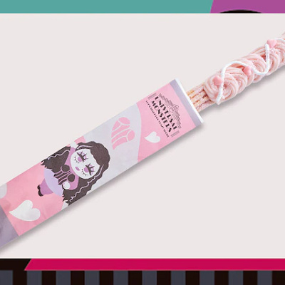 2022年USJハロウィンフード：ブライド・ドルチェ・チュリトス ～ストロベリーモンブラン～