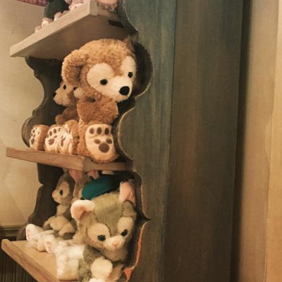 チラッ？何か見つけたみたいです…