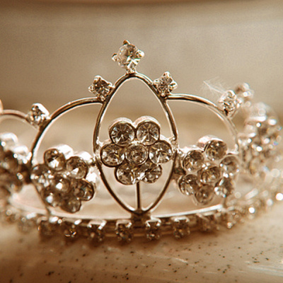 ティアラはプリンセスに欠かせないアイテム