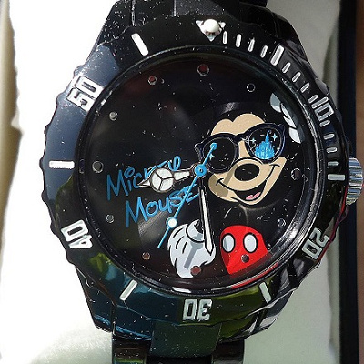 みんなでお揃いもできる腕時計