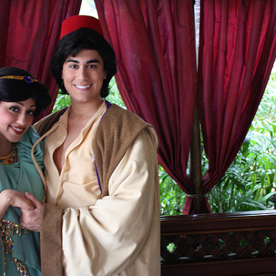 砂漠の王女ジャスミンとドブネズミから王子に成りあがったアラジン