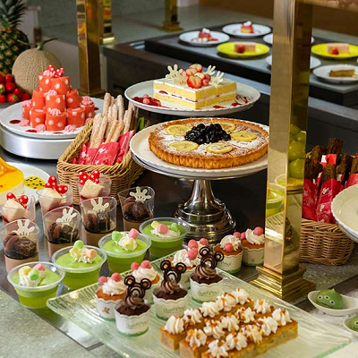 ディズニーランドのスイーツ食べ放題のメニュー
