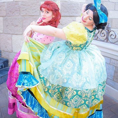 アナスタシア（左）＆ドリゼラ（右）