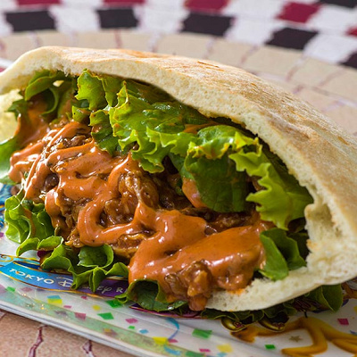 BBQビーフのピタサンド