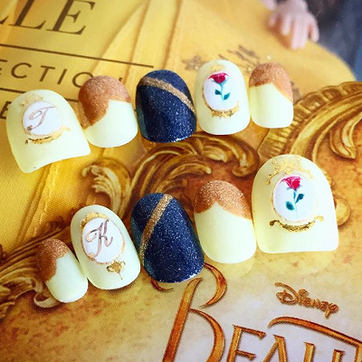 美女と野獣ネイル