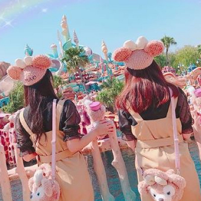 ベージュワンピース