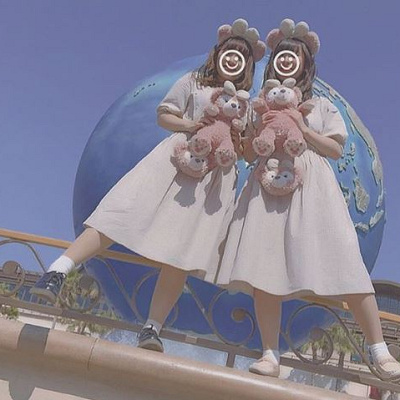 ベージュピンクワンピ