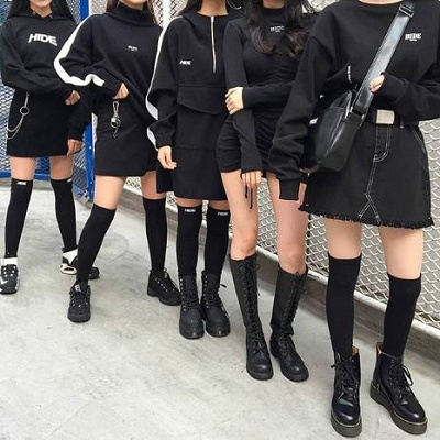 ブラックコーデ