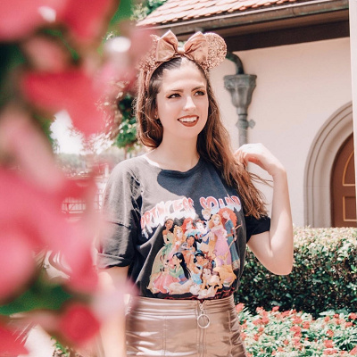 黒Tシャツコーデ②