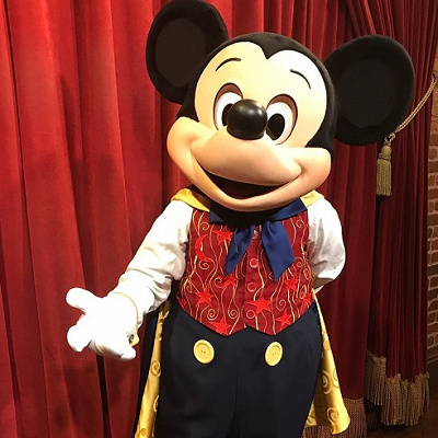 まばたきするミッキー！