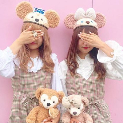 ブラウス×チェックワンピ