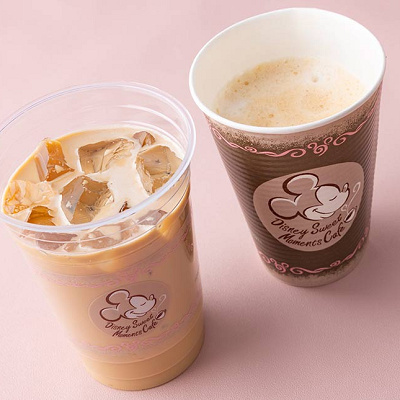 カフェラテ（画像右）