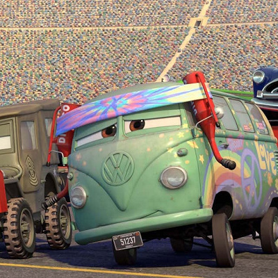 カーズ名言⑧：「Thank you, Mr. Tex, but…but these Rust-eze guys over there gave me my big break. I’m gonna stick with them.」