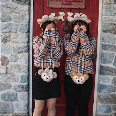 チェックシャツ