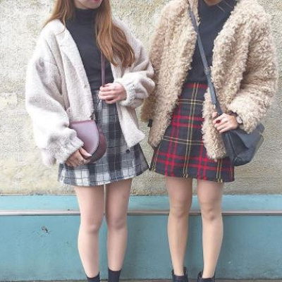チェックスカート
